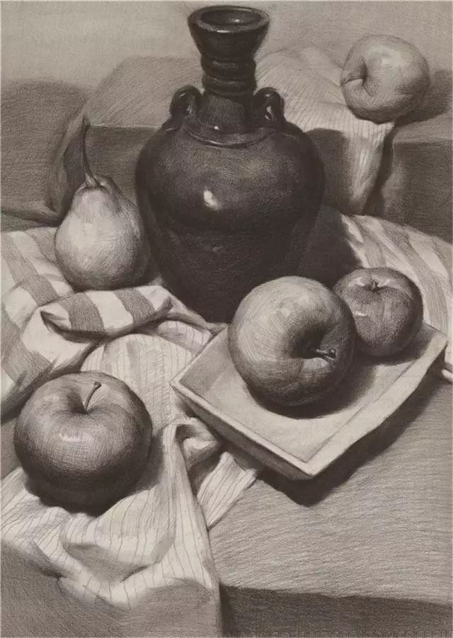 素描衬布的画法和步骤,你掌握了平面图的绘画方法了吗