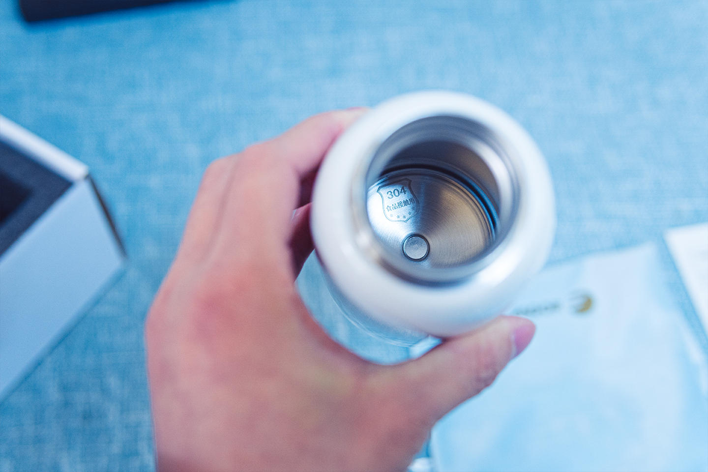 法格和大宇多功能料理锅哪个好,大宇烧水壶便携恒温壶测评