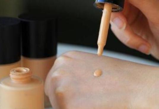 素颜霜bb霜隔离霜的区别,bb霜美白遮瑕粉底液素颜霜哪个好