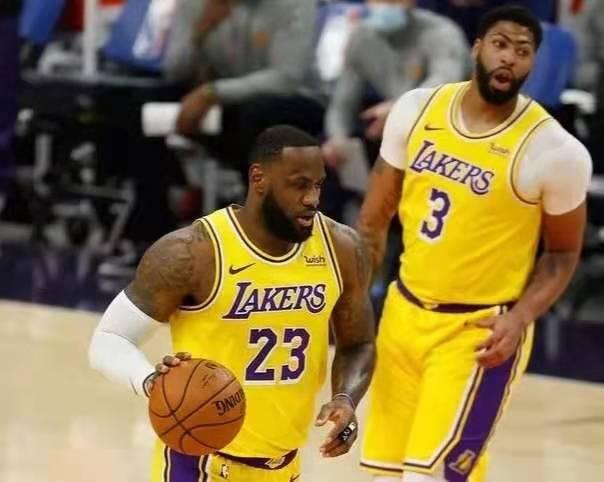 詹姆斯各种搞笑事件,对詹姆斯的恶意犯规