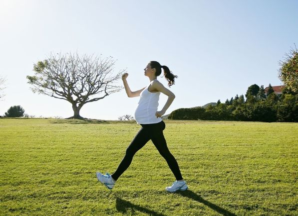 这些孕中、产后的健身原则,你都知道吗?