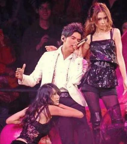 李菲儿绯闻男友,李菲儿历任男朋友