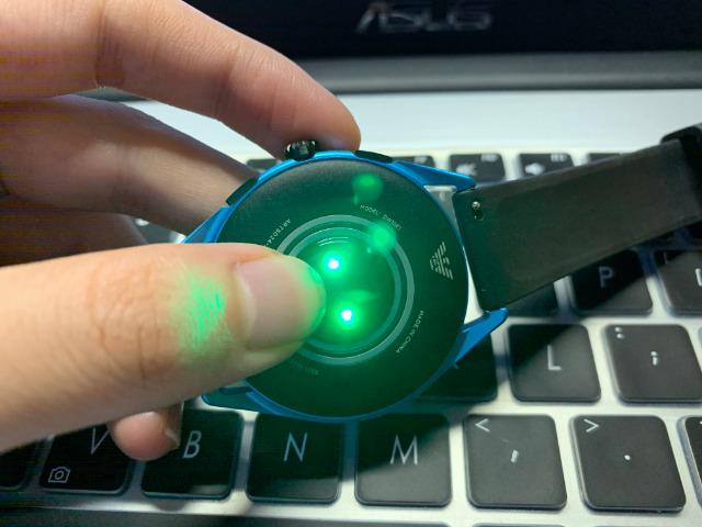 阿玛尼智能腕表第五代,阿玛尼智能手表第四代art5006