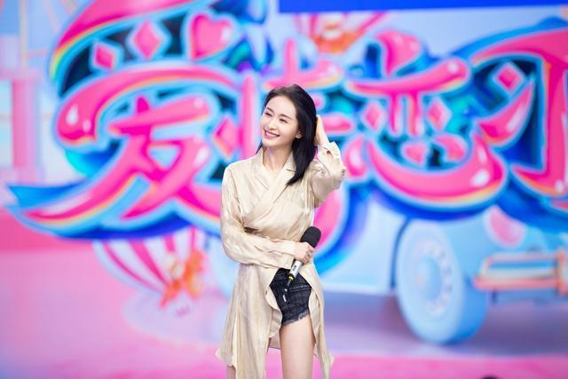 王子文穿的雨靴,王子文穿什么靴子