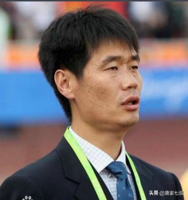 独创“转会送名模“最佳引援“七星高塔”能否召唤失落王冠?