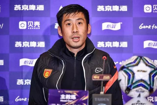 中国足球什么时候会触底反弹,从资本运行角度来看待中国足球