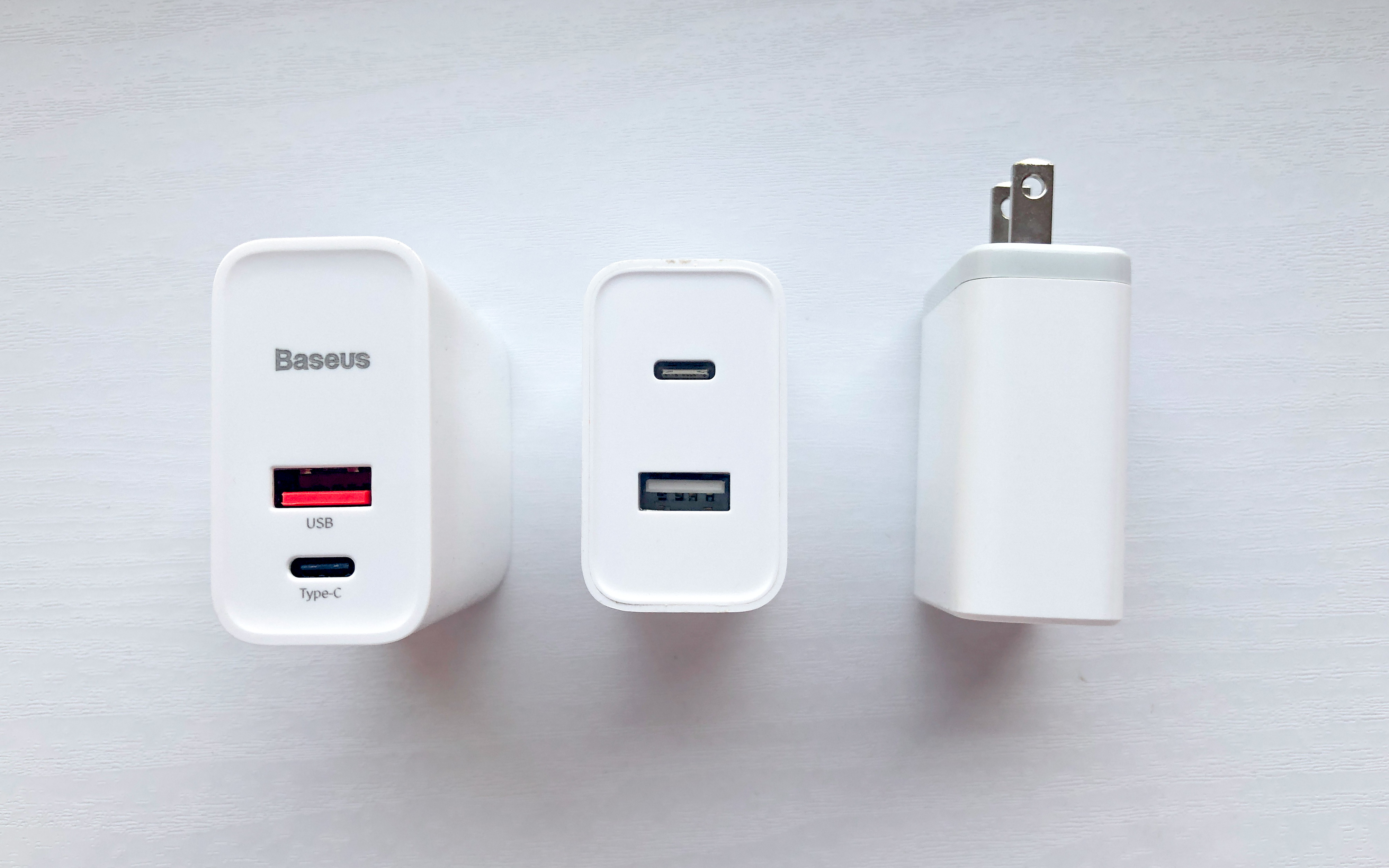 倍思24w充电头是不是快充,倍思的100w快充头哪个好