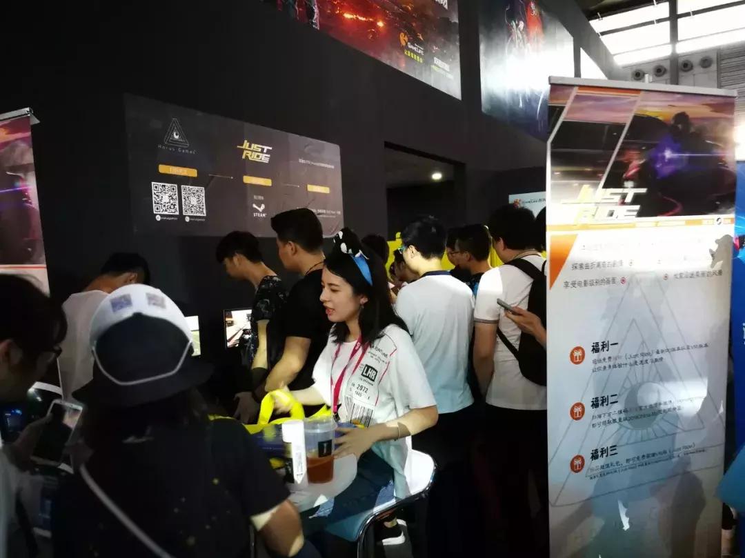 10个月鏖战完整正式版开发，公路竞速冒险游戏《狂飙：极限视界》