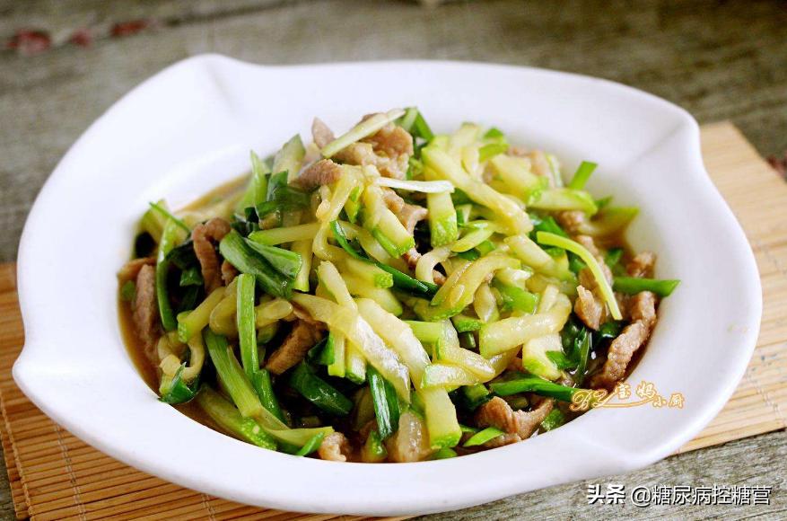 二型糖尿病患者可吃炒西葫芦吗,糖尿病吃啥蔬菜能降糖
