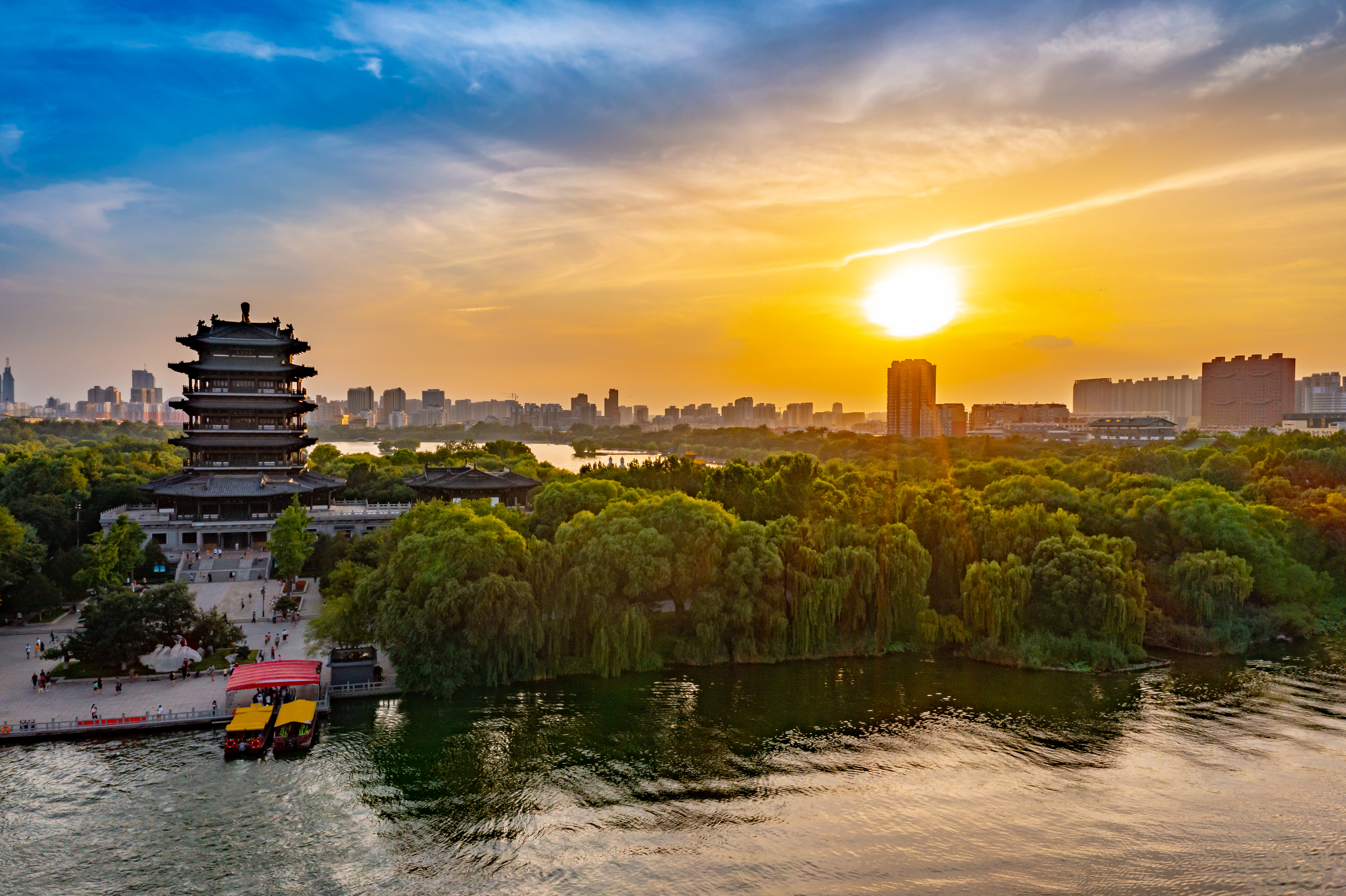 大明湖游船购票50元路线,大明湖豪华游船