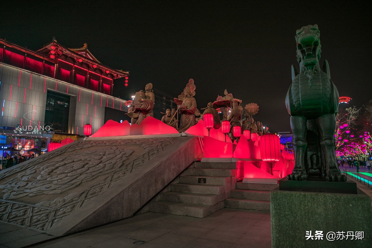 西安大唐不夜城又名灯具城,西安大唐不夜城有意思吗