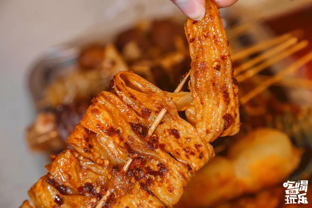 长沙最好吃的炸物店,长沙生意超火爆的油炸店