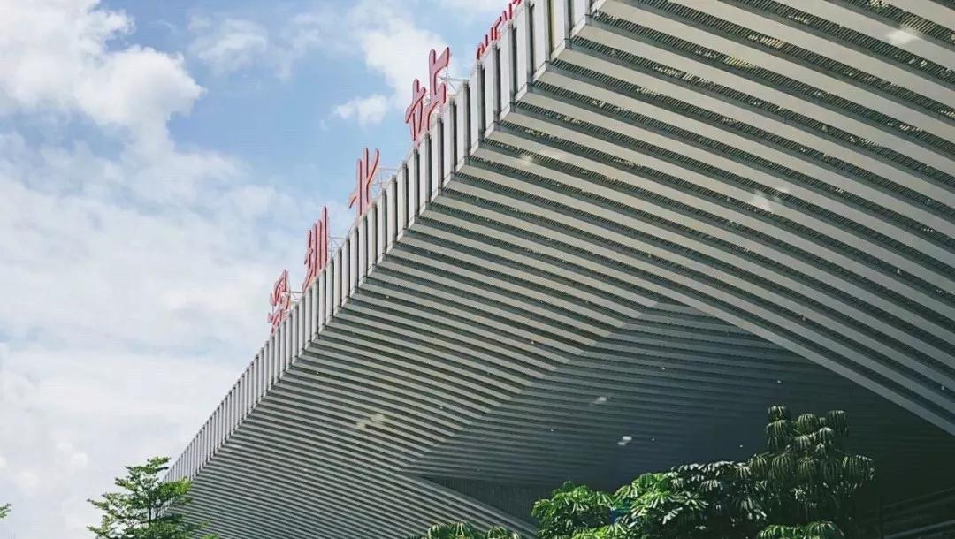 深圳歧视链：凭什么关内瞧不起关外？罗湖又看不上南山？