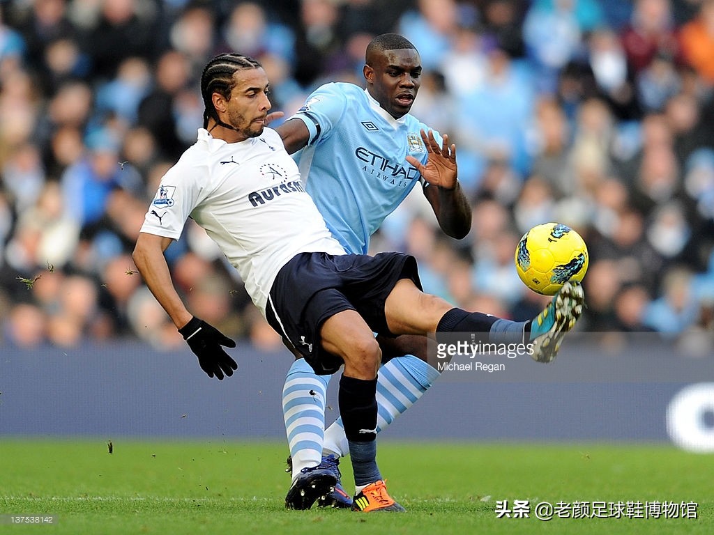 马竞前锋微商处购买厂货球鞋作秀,欧美球星居然还自己掏钱买球鞋