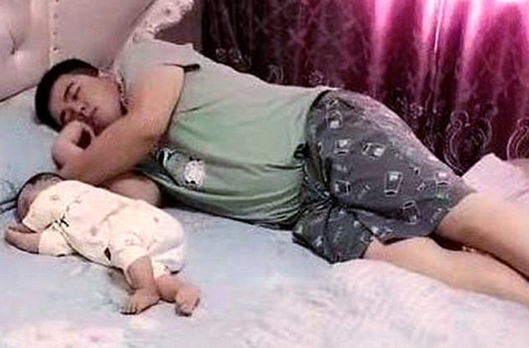 宝爸试探婴儿,宝爸试探宝宝呼吸