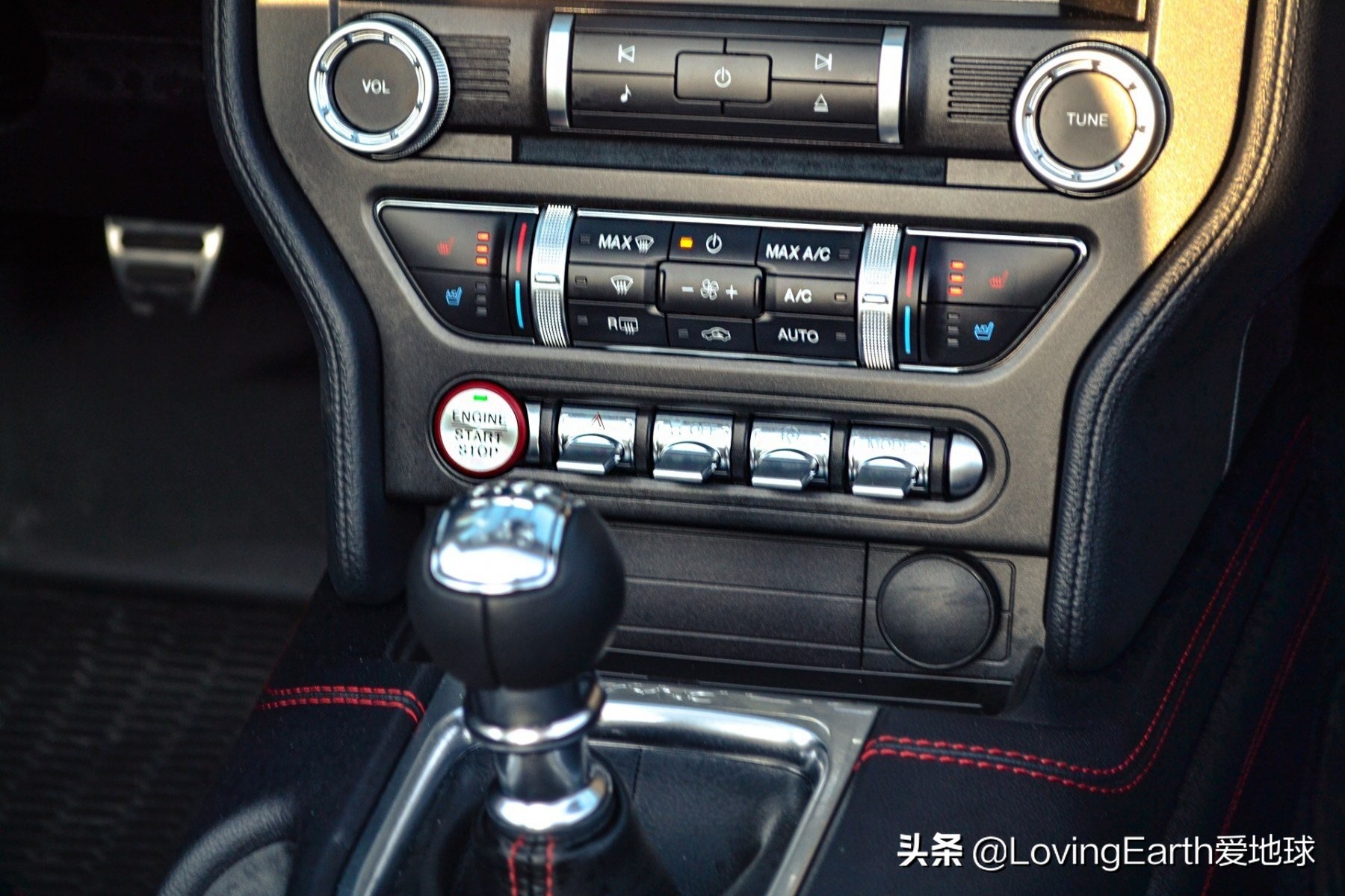 福特野马gt豪华跑车2024,福特野马gt敞篷加州限量版