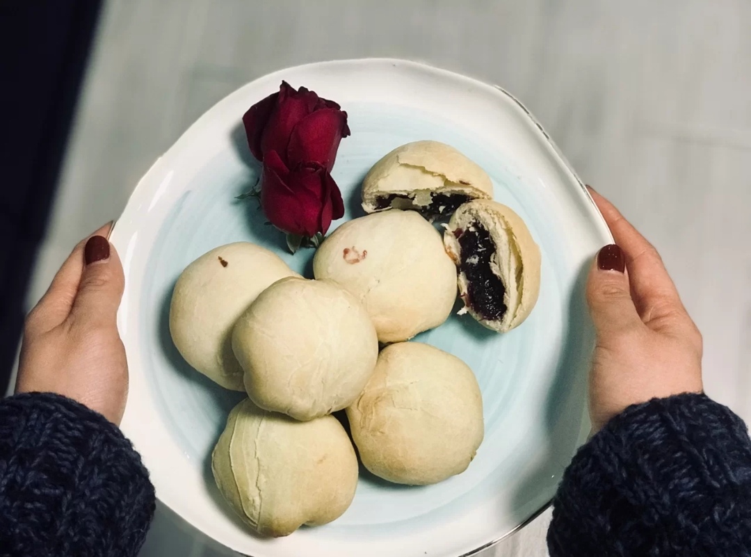 云南玫瑰鲜花饼的软酥皮怎么制作,玫瑰鲜花饼酥香软糯
