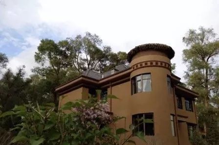 民宿365近期10家大热的极简民宿,西北风格民宿