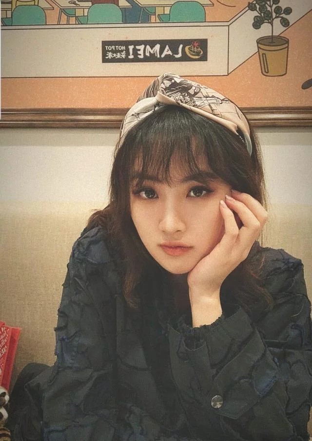 华为老总小女儿视频,华为老总女儿回国