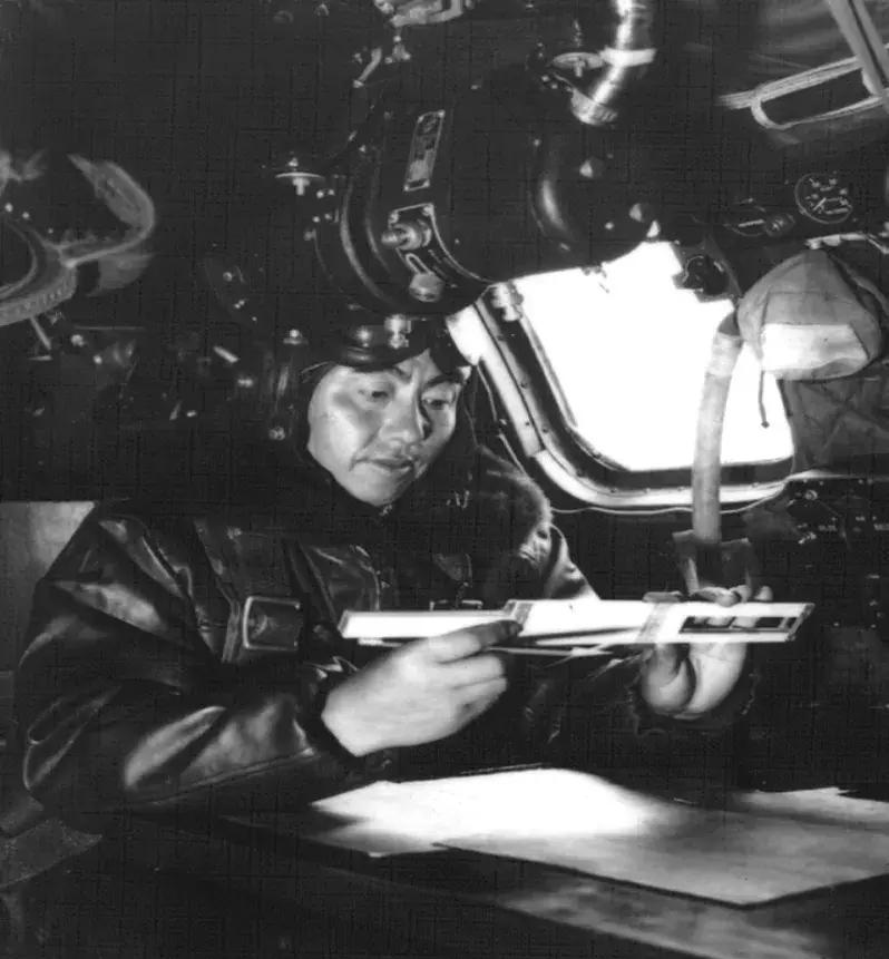 这支受阅的空中王牌部队,54年前还干过一件惊天动地的大事