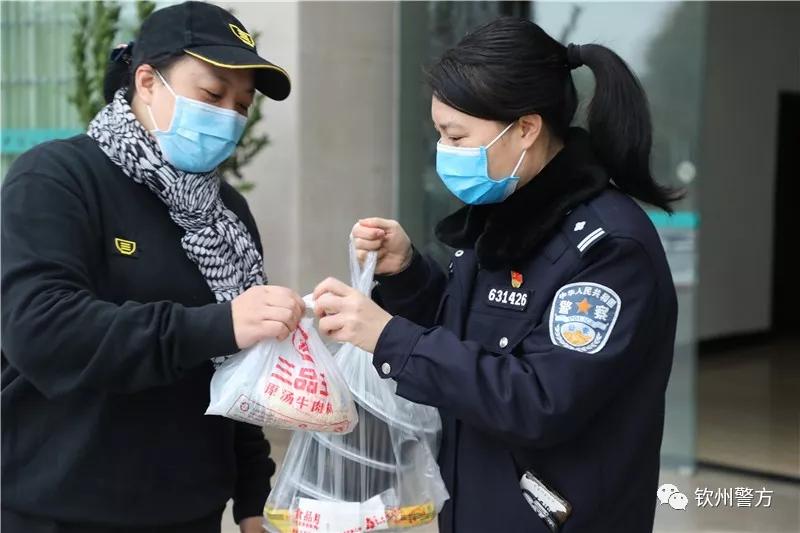 钦州抗击疫情我们一起努力,钦州防疫不惧风雨