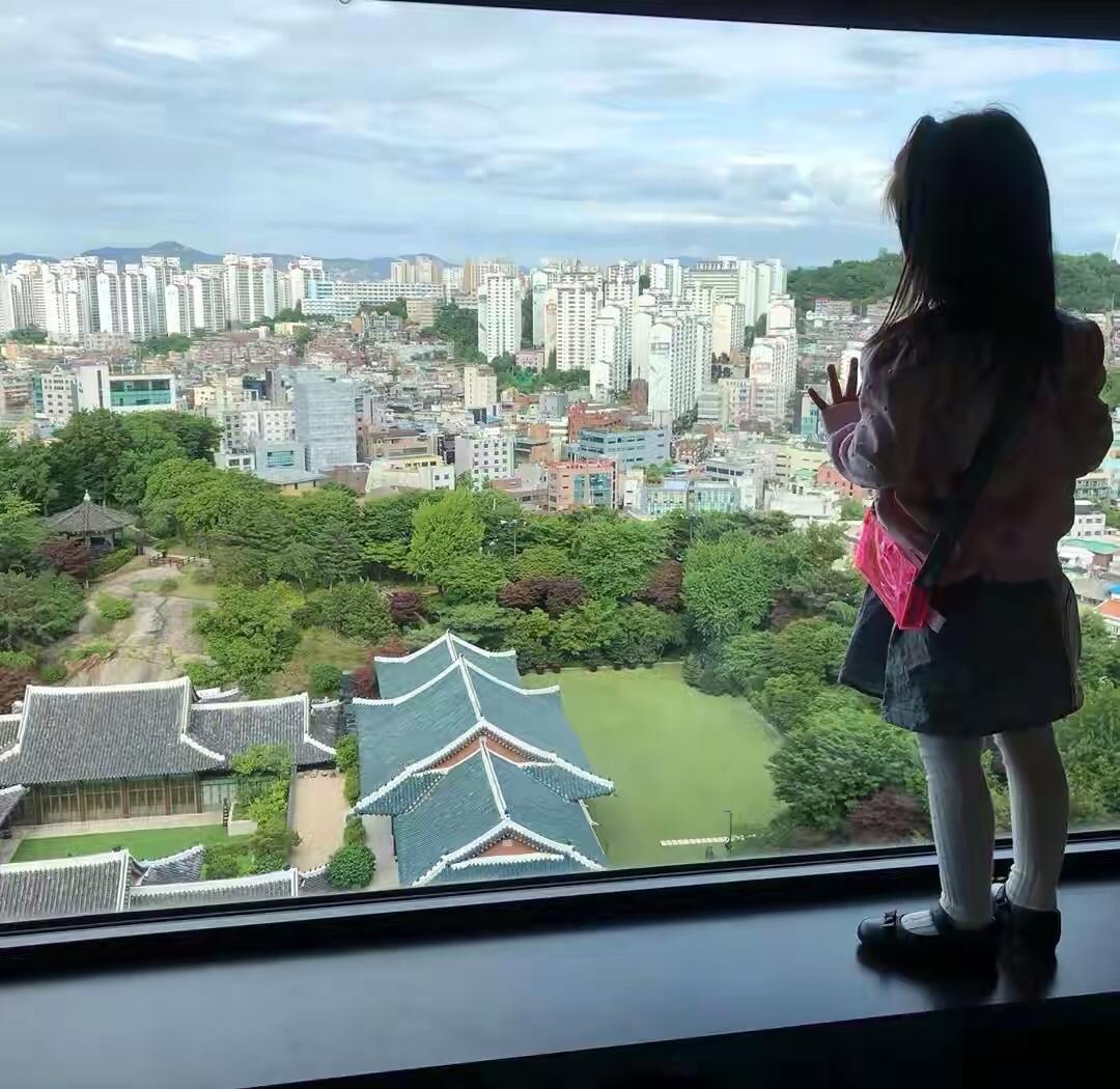 汤唯4岁女儿曝光,原创汤唯3岁女儿罕见曝光