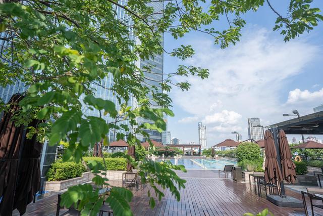 广州市性价比高的带泳池的酒店,广州市的露天泳池酒店