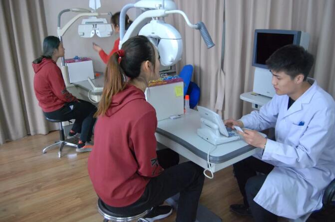 为巾帼之师守护眼健康爱尔眼科为辽宁女排公益筛查眼健康