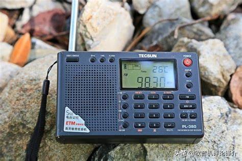 德生pl450与pl380收音机哪个好,中国最强短波收音机德生pl880