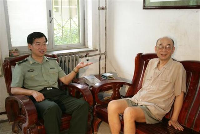 高伯龙作品,高伯龙讲述国防科技