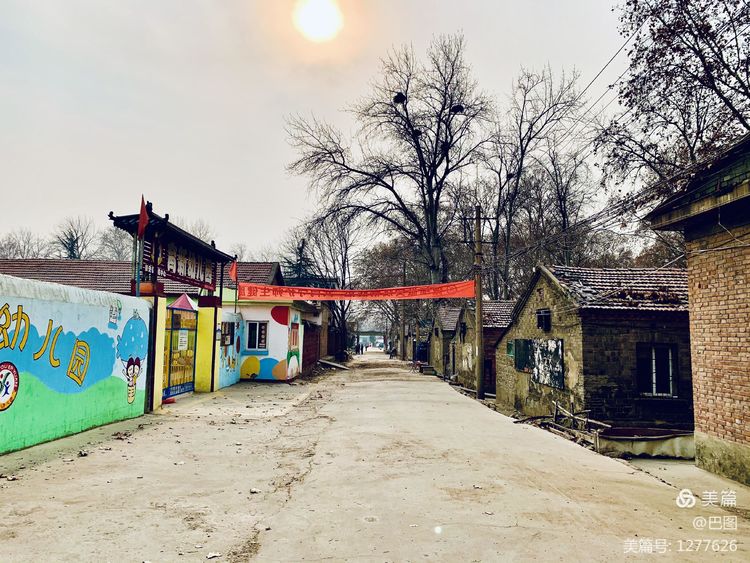 新安老家怀旧行，洛玻砂岩矿成为历史，洛阳水泥厂辉煌不再