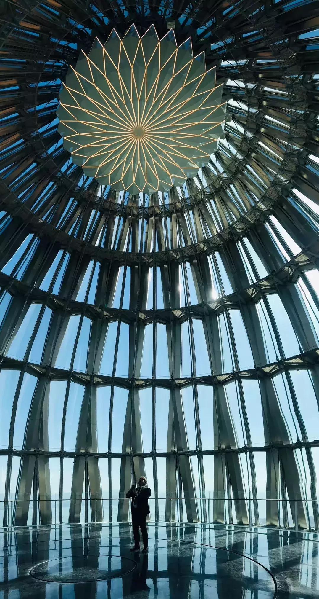 「首发」深圳湾第一高楼!400米“春笋”曝光,这办公室颜值……