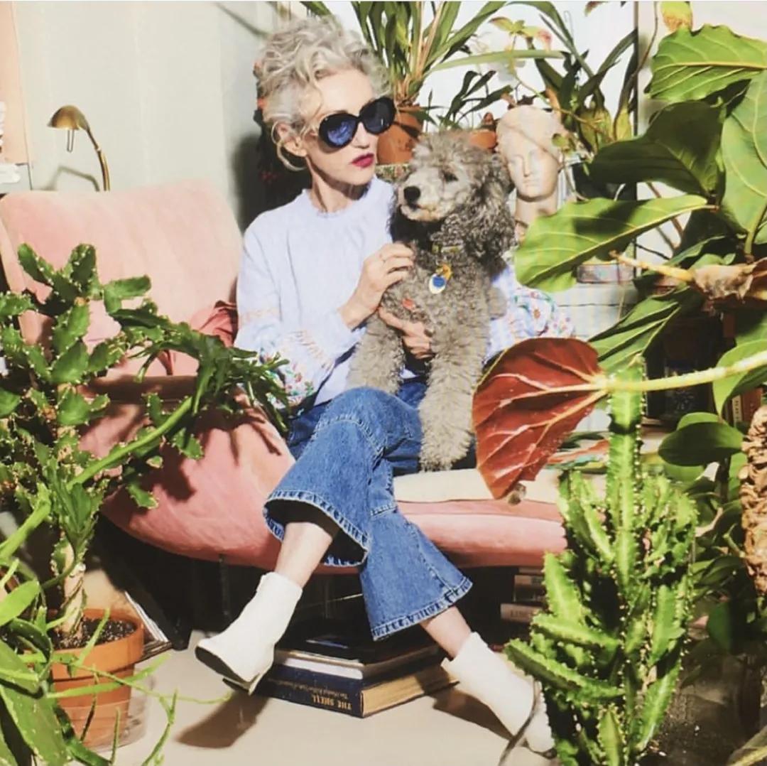 麦当娜50岁时穿衣打扮,61岁麦当娜自曝秀出美貌不减年华