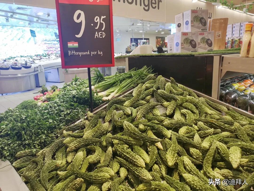 迪拜的物价多少钱一平方,迪拜顶级商场购物实拍