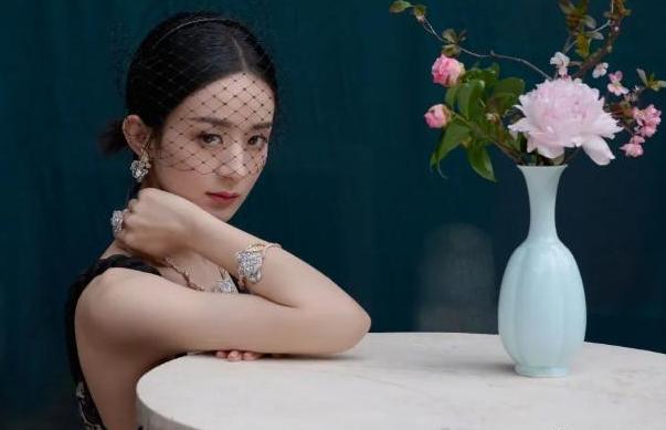 赵丽颖甜美而更坚强,赵丽颖美得让人心痛