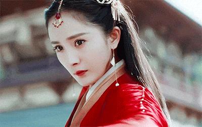 高人气的“大女主”妆容精髓，附口红试色|美妆