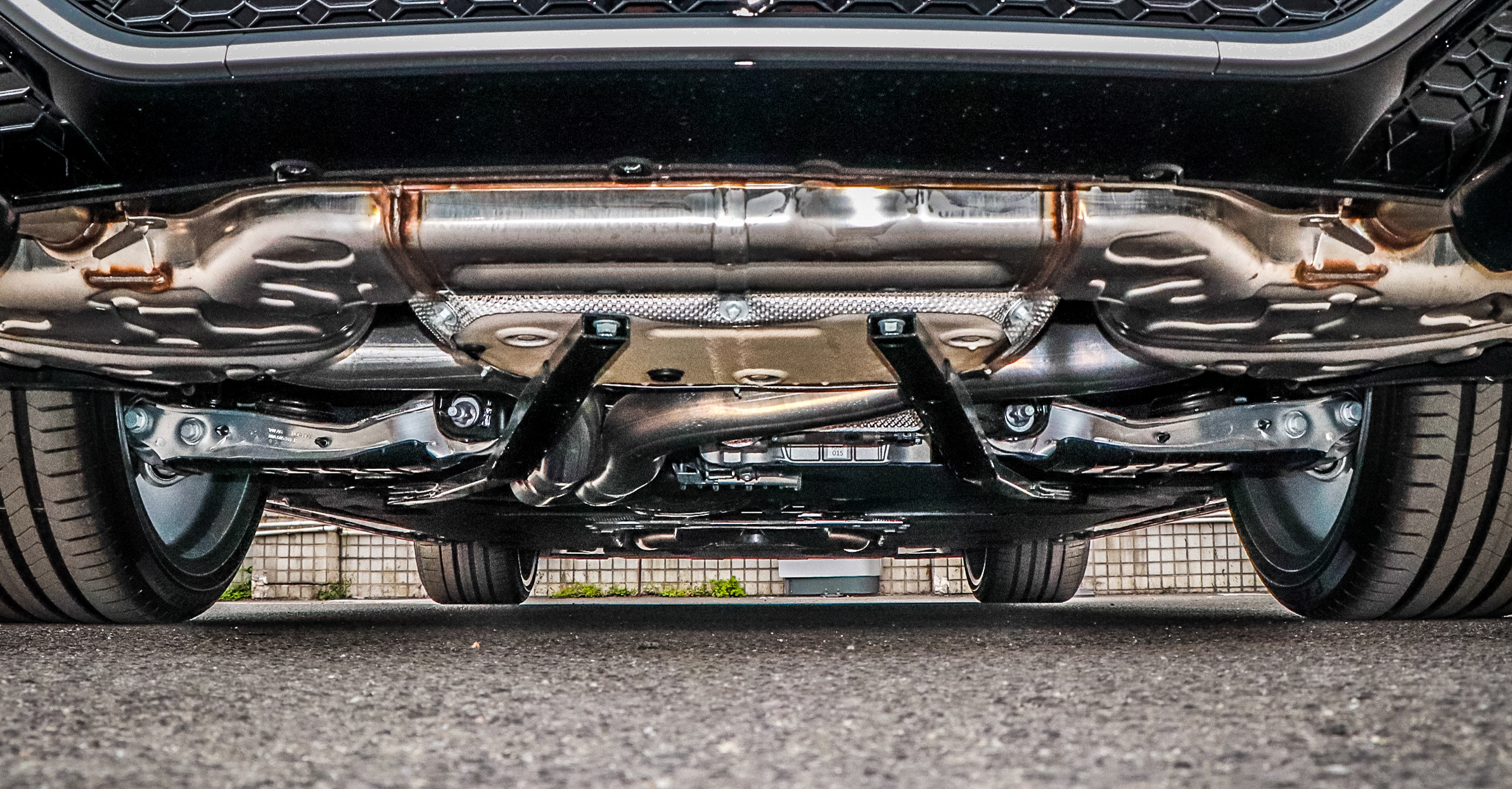 试驾奥迪rs6performance,弹弹车测评