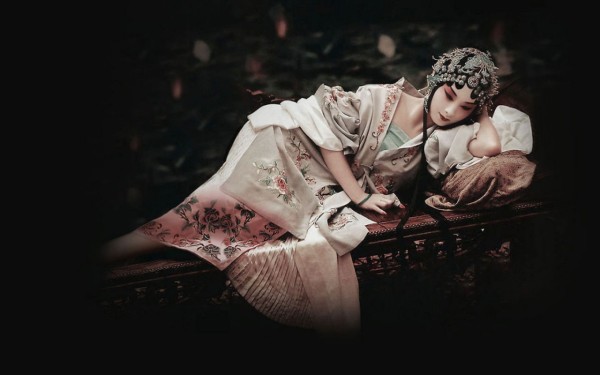 邓丽君的父亲是黄埔军校毕业生,军衔最高却只到少校