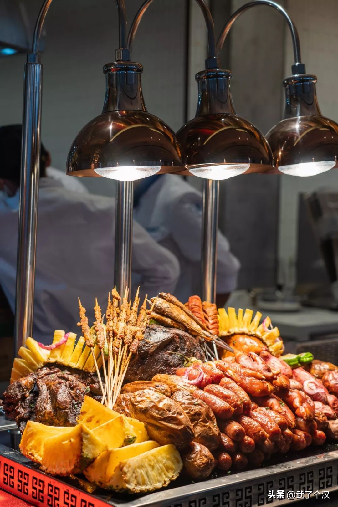 听说我的同事一天吃遍全世界，他是怎么办到的？