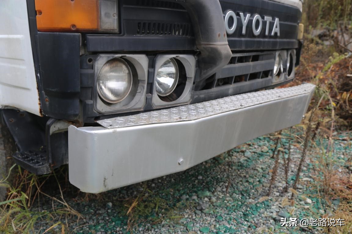 90年代老款江淮卡车,90年代丰田双门皮卡