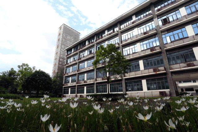 「中考招生」@高2023届新生，重庆十八中欢迎你