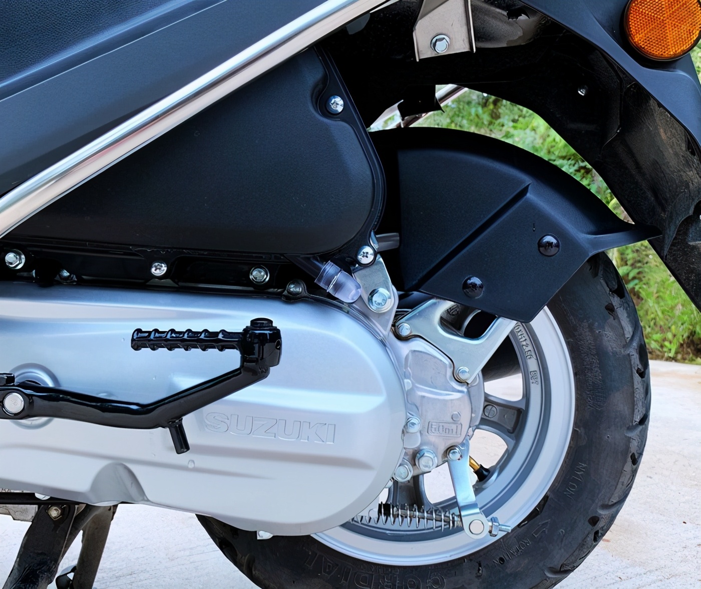 铃木uu125百年纪念版骑行感受,铃木uu125缺点与不足