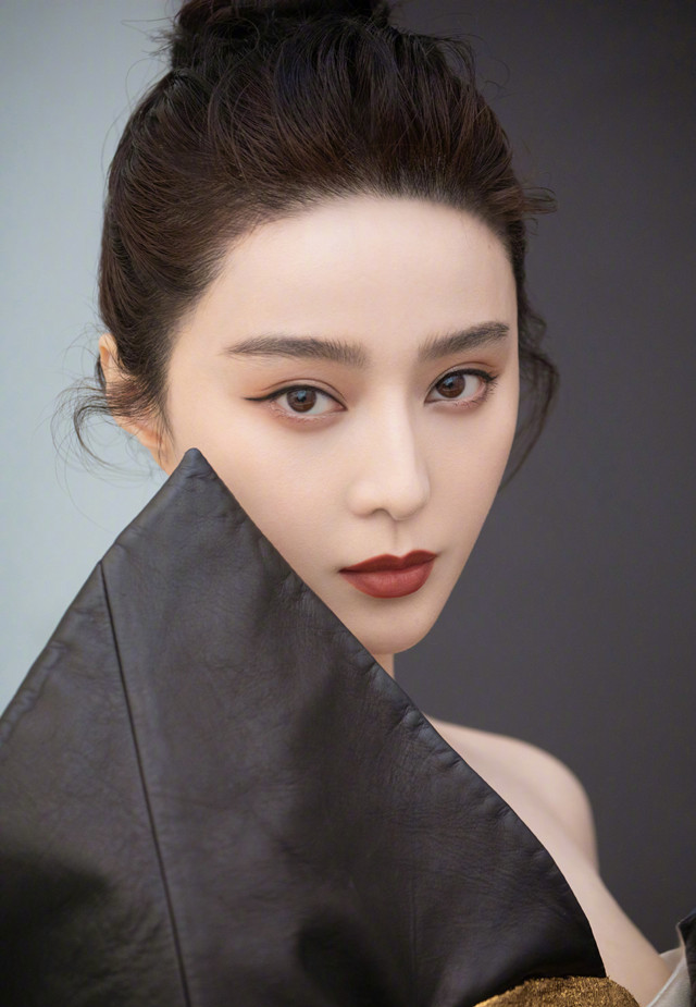 锁骨发型女2021流行发型不挑脸型,长脸型发型女2021流行发型