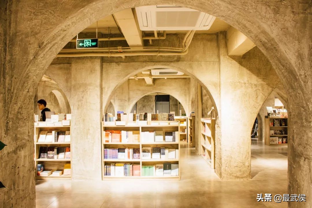 成都首条夜环线,太太太太好玩了!