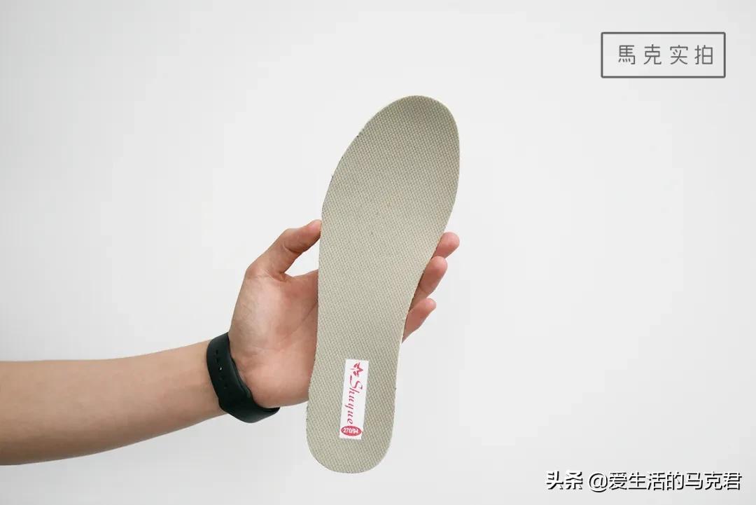 公认脚感好的登山鞋,爬六峰山