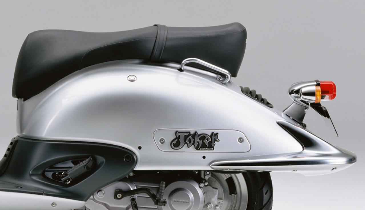 经典情怀本田踏板车,本田海外经典跨界踏板车