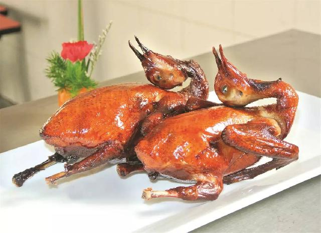 脆皮乳鸽最正宗的配方,秘制特色乳鸽