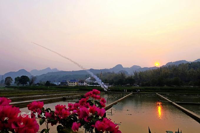 水牛身上画画,水牛身上画了牛郎织女画面