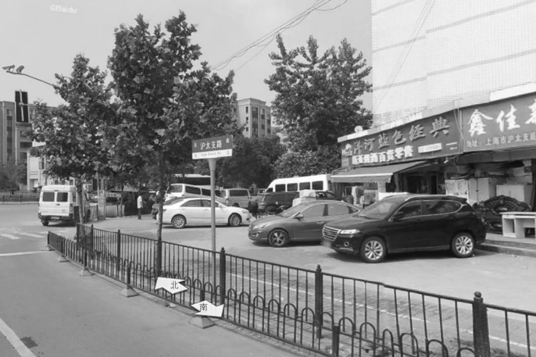 变美、变慢、变温柔,彭浦镇25条街集体宜人化是怎么做到的