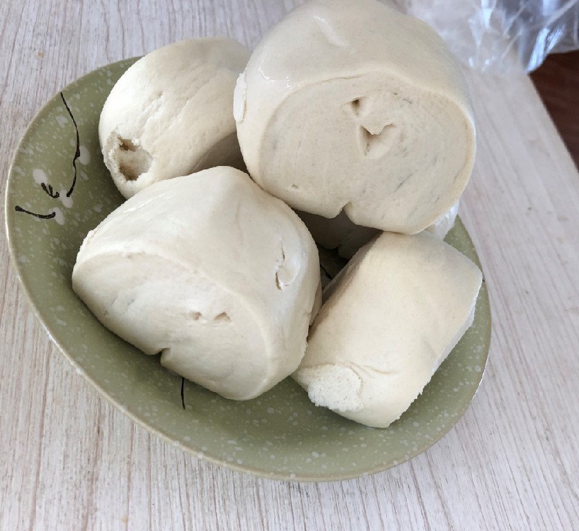 蒸馒头为什么个别会有气死馍,鬼捏馍民间预示着什么